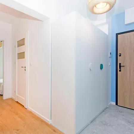 Apartamento Lazur Park - *