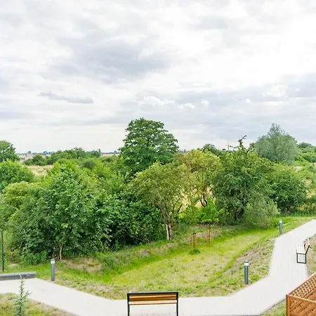 Lazur Park - *